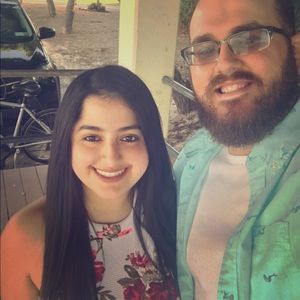 Meet your Posher, Arely